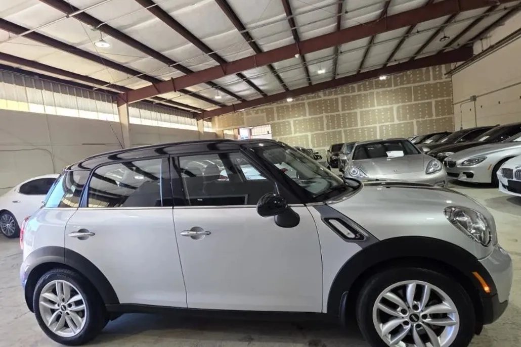 2014 Mini Countryman S photo 1