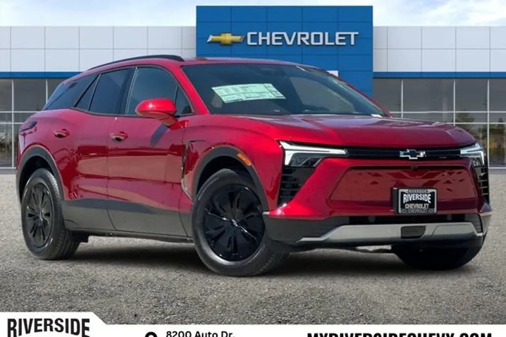 2025 Chevrolet Blazer EV photo 1