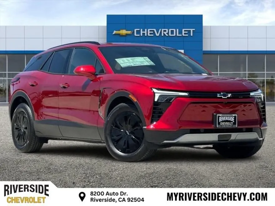 2025 Chevrolet Blazer EV photo 1