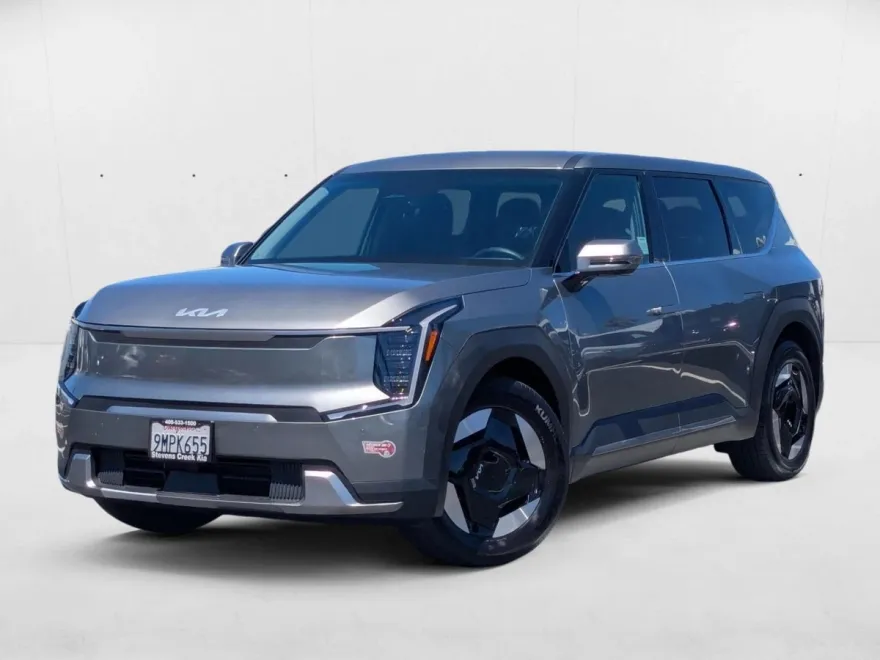 2024 Kia EV9 Light Long Range photo 1