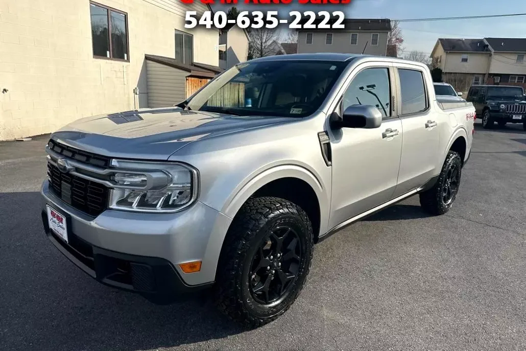 2022 Ford Maverick Lariat photo 1