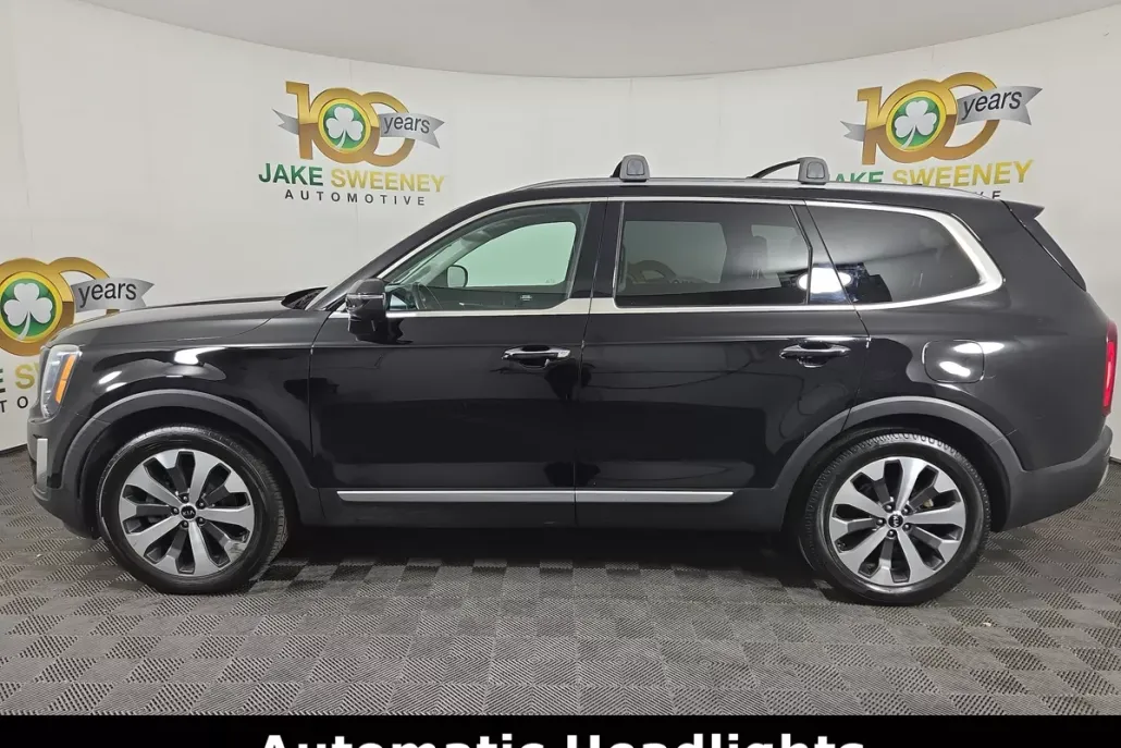 2020 Kia Telluride S photo 1