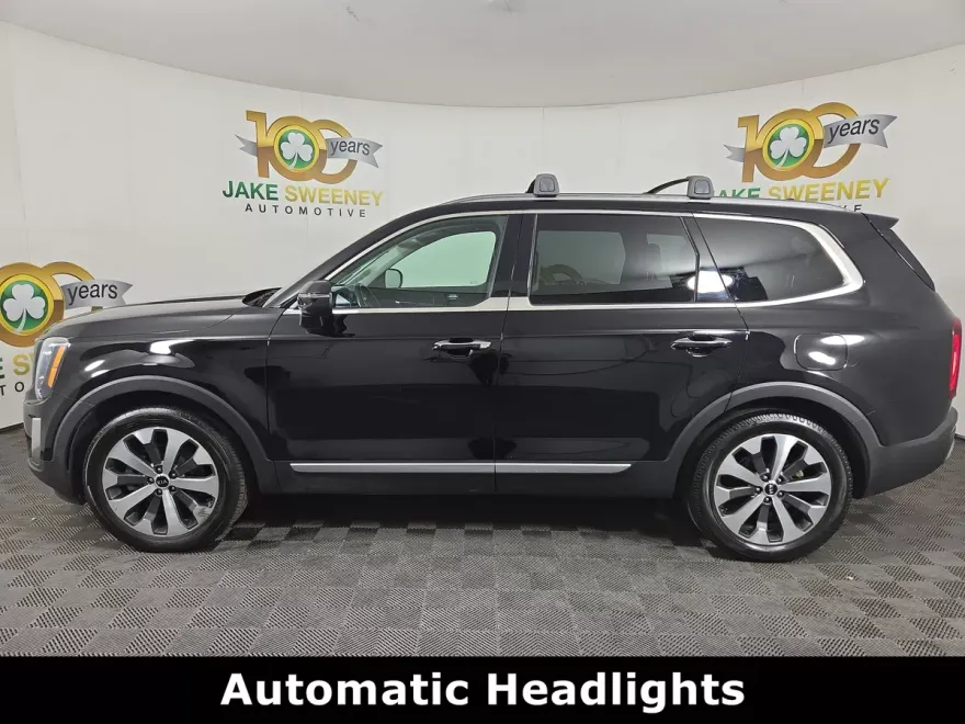 2020 Kia Telluride S photo 1