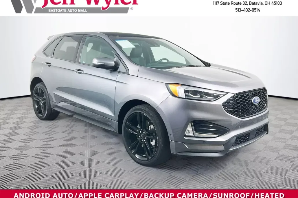 2022 Ford Edge ST photo 1