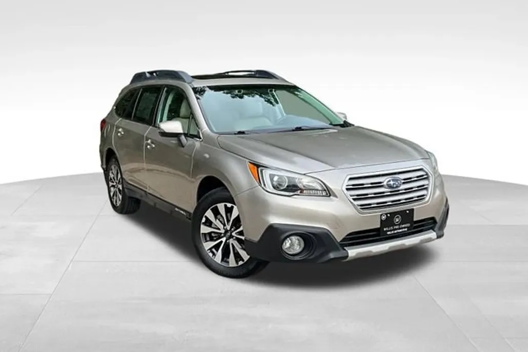 2016 Subaru Outback 2.5i Limited photo 1