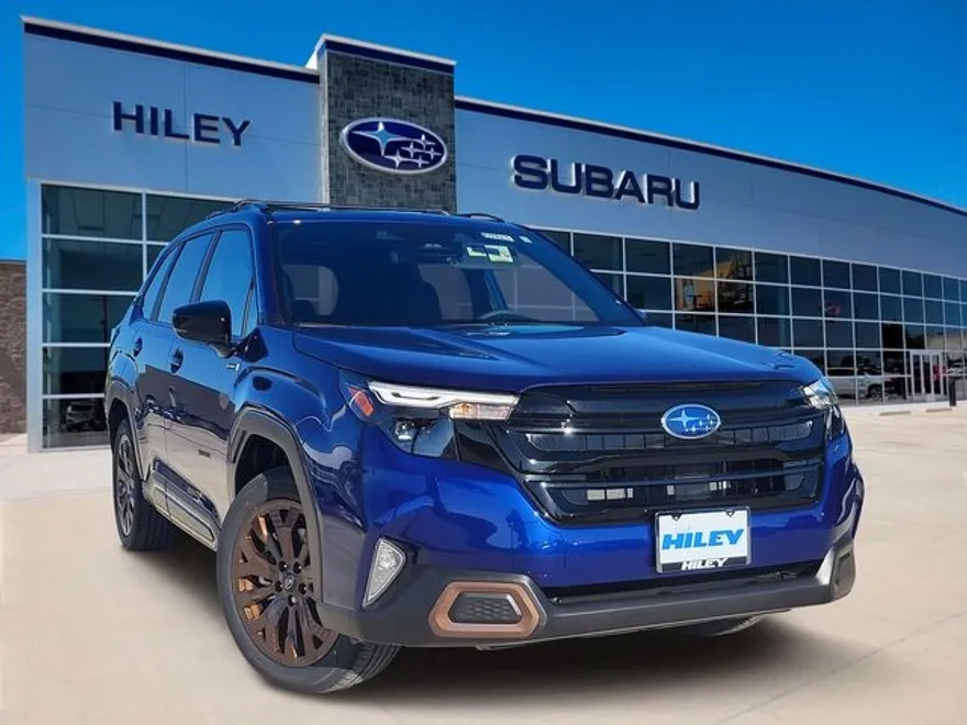 2025 Subaru Forester Sport photo 1