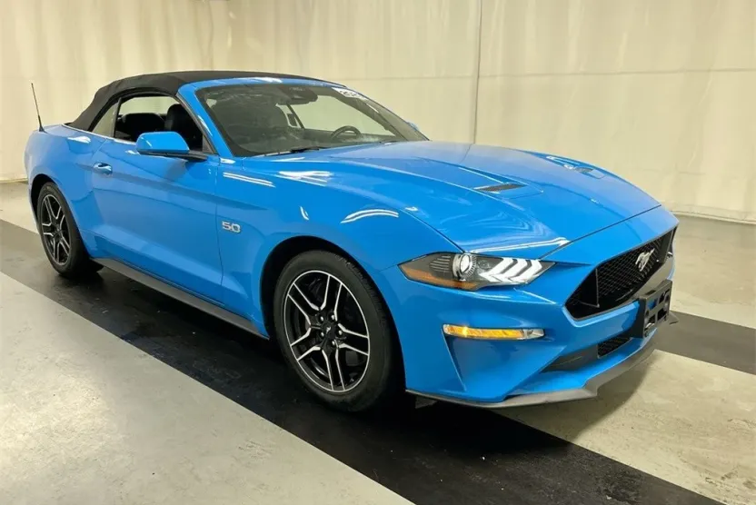 2023 Ford Mustang GT Premium Convertible photo 1