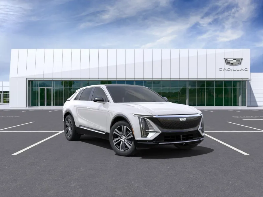 2025 Cadillac Lyriq Luxury photo 1
