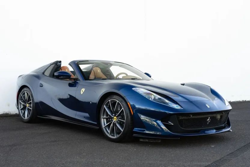 2022 Ferrari 812 GTS photo 1
