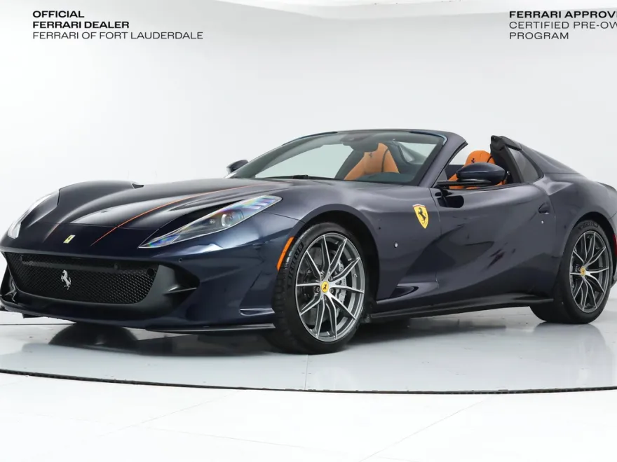 2023 Ferrari 812 GTS photo 1