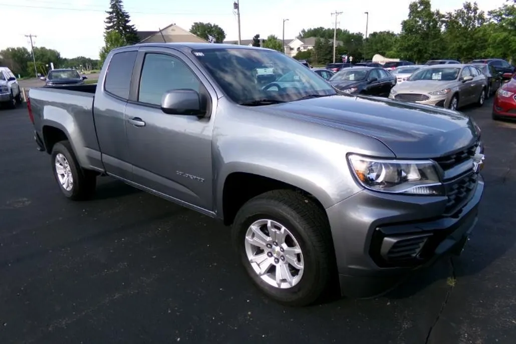 2022 Chevrolet Colorado LT photo 1