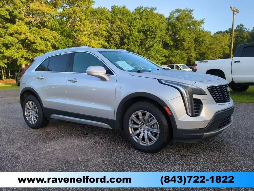 2020 Cadillac XT4 Premium Luxury photo 1