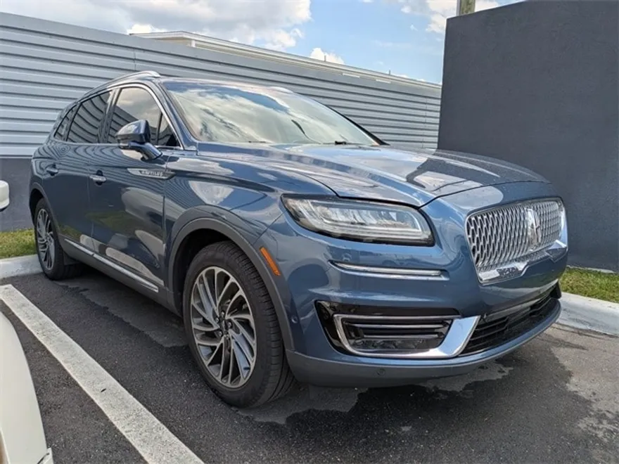2019 Lincoln Nautilus Reserve photo 1