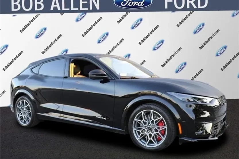 2025 Ford Mustang Mach-E GT photo 1