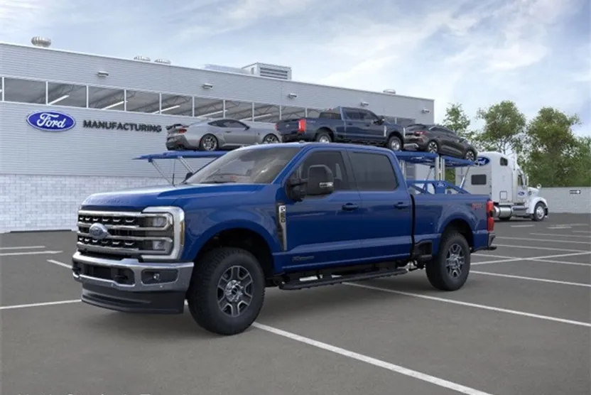 2026 Ford F-250 Lariat photo 1