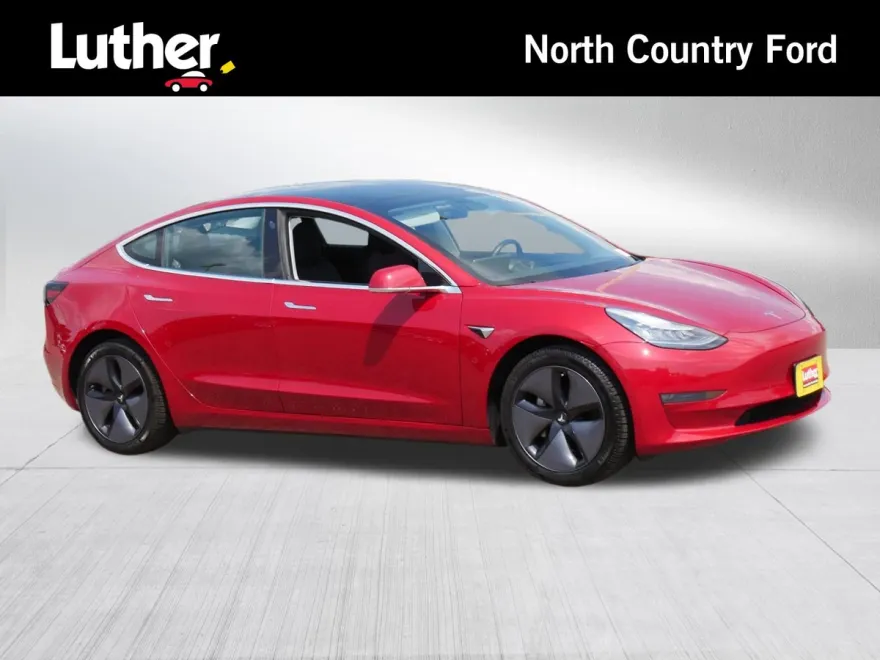 2019 Tesla Model 3 Standard Range photo 1