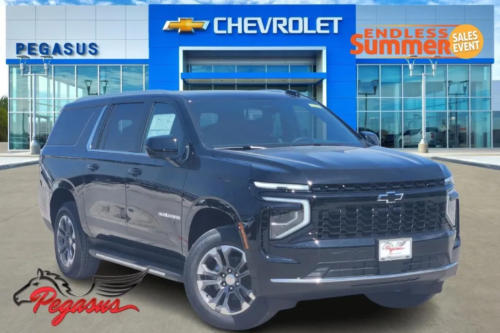 2025 Chevrolet Suburban LS photo 1