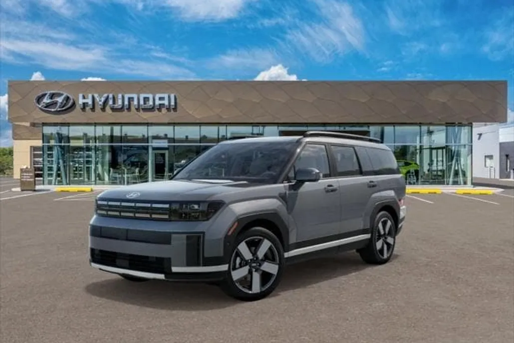 2025 Hyundai Santa Fe Limited photo 1