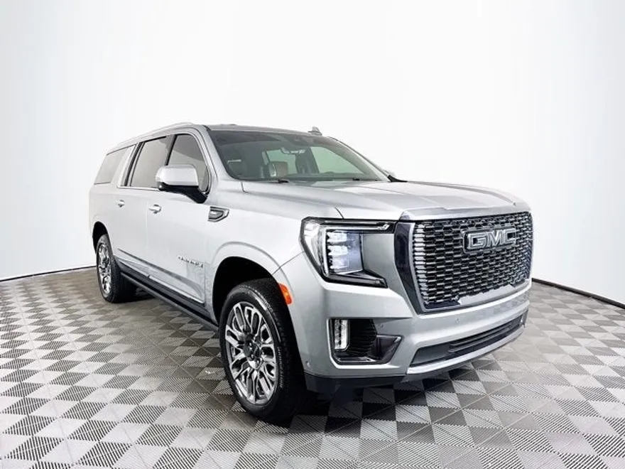 2024 Gmc Yukon XL Denali Ultimate photo 1