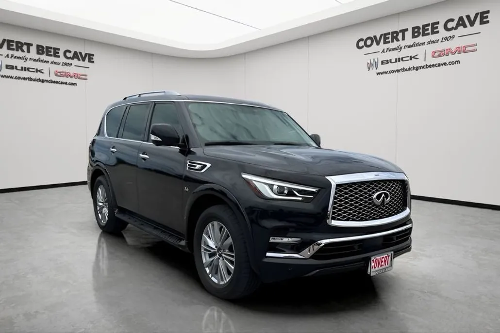 2020 Infiniti QX80 Luxe photo 1