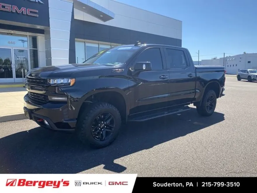 2021 Chevrolet Silverado 1500 LT Trail Boss photo 1