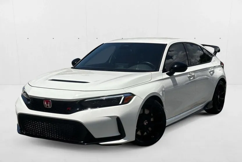 2024 Honda Civic Type R photo 1