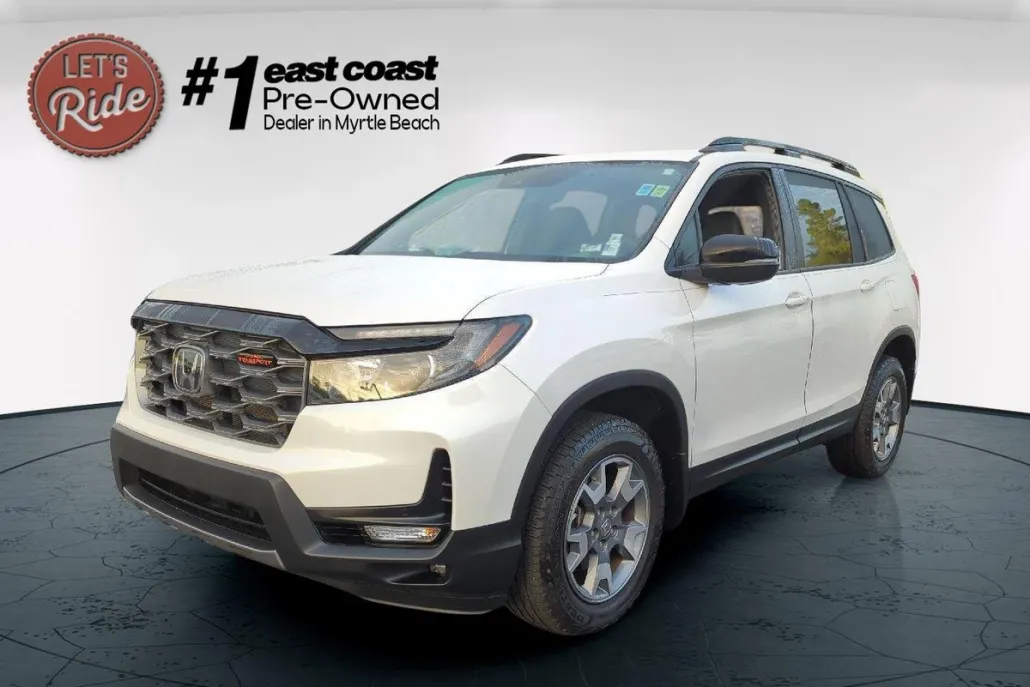 2023 Honda Passport TrailSport photo 1
