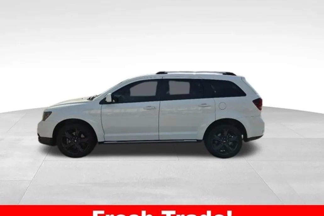 2020 Dodge Journey Crossroad photo 1