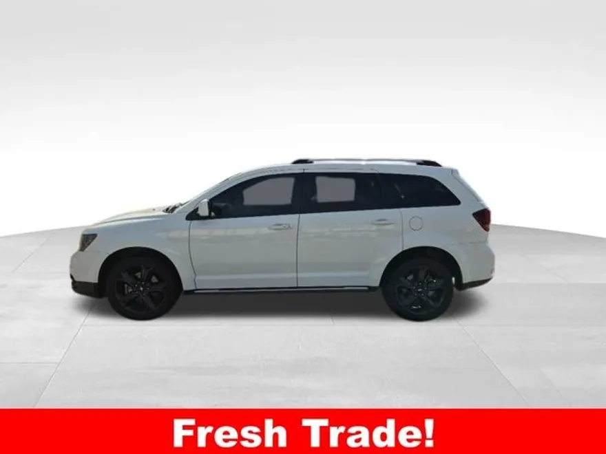 2020 Dodge Journey Crossroad photo 1