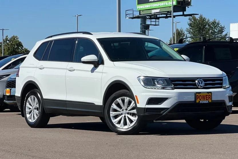 2020 Volkswagen Tiguan S photo 1