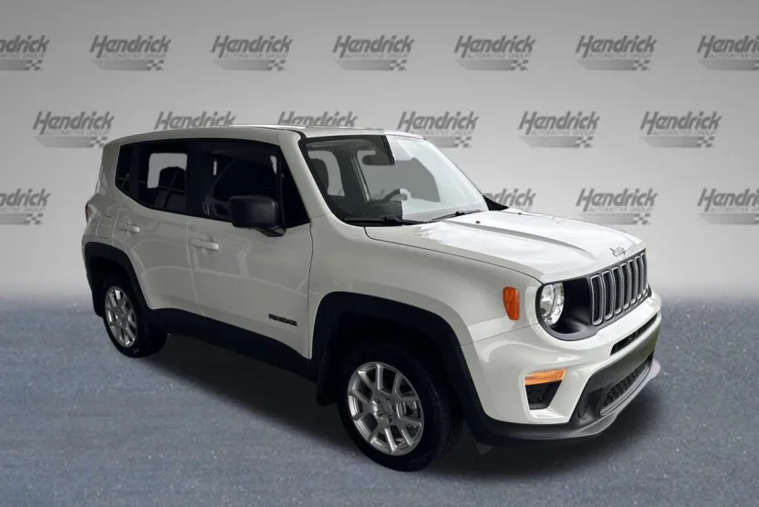 2023 Jeep Renegade Latitude photo 1