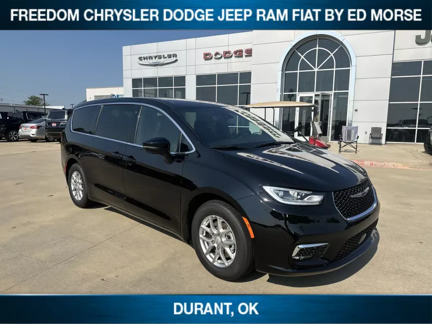 2025 Chrysler Pacifica photo 1