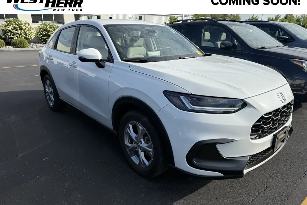 2023 Honda HR-V LX photo 1
