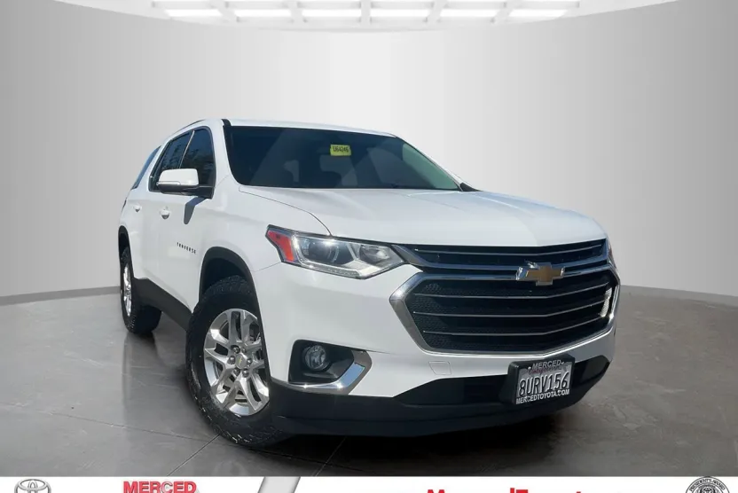 2021 Chevrolet Traverse Cloth photo 1