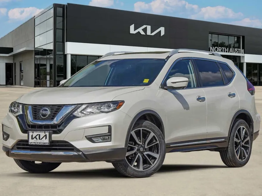 2019 Nissan Rogue SL photo 1