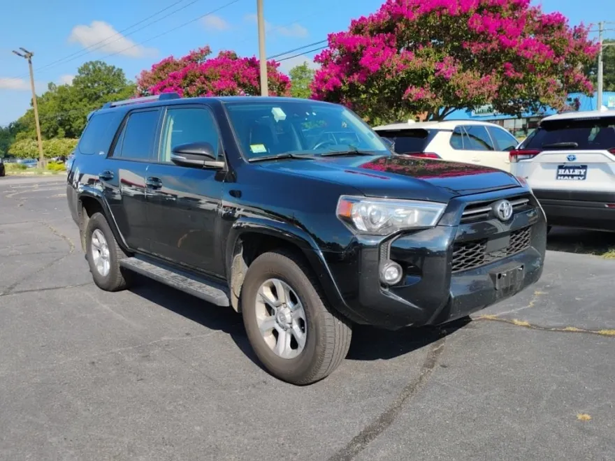 2024 Toyota 4Runner SR5 Premium 4WD photo 1