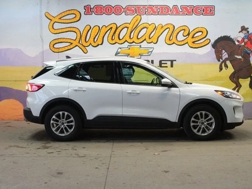 2021 Ford Escape Hybrid SE photo 1
