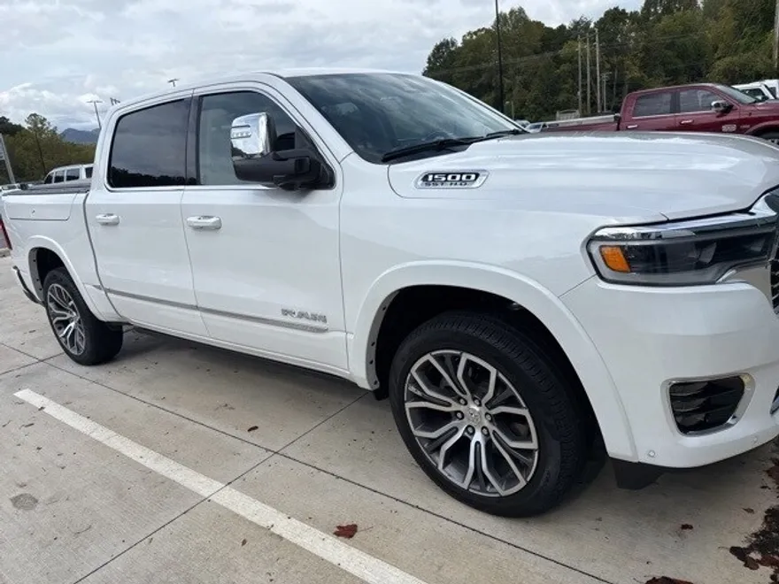 2025 Ram 1500 photo 1