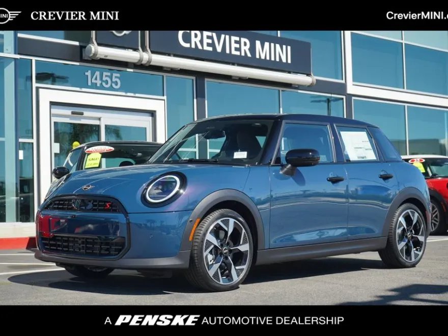 2026 Mini Cooper 4 Door Hardtop S Iconic photo 1