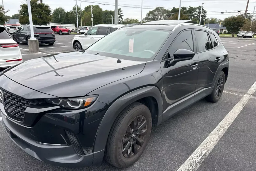 2023 Mazda CX-50 2.5 Preferred Plus photo 1