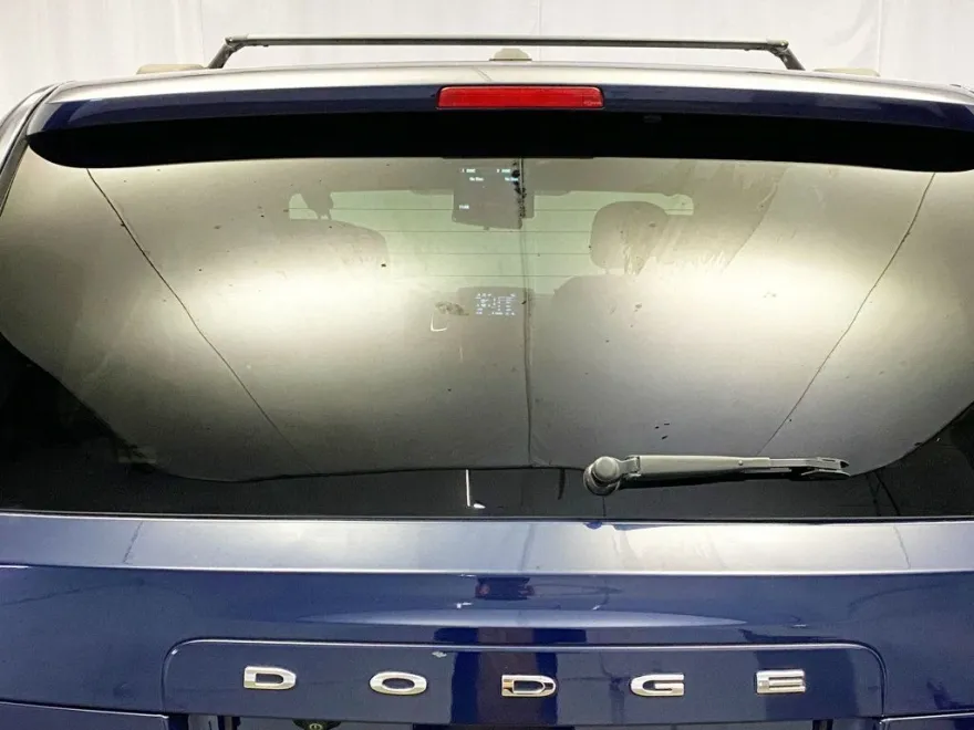2015 Dodge Grand Caravan SXT photo 1