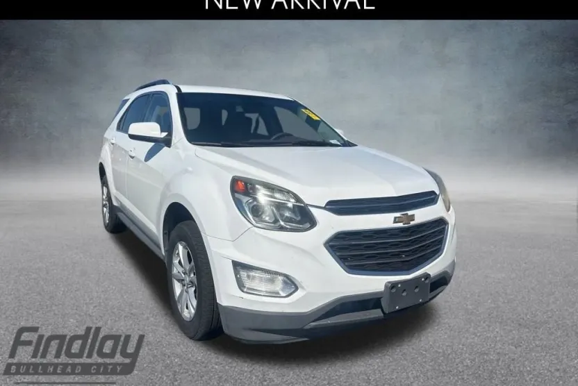 2017 Chevrolet Equinox LT photo 1