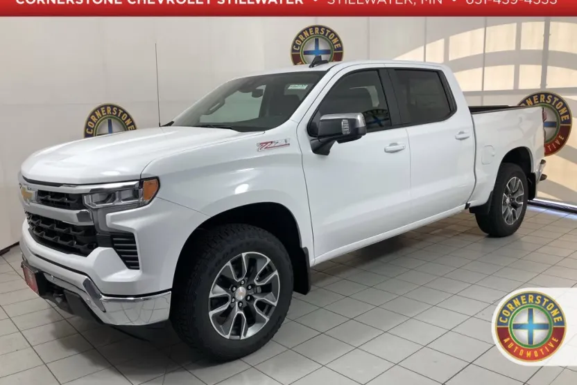 2026 Chevrolet Silverado 1500 LT photo 1