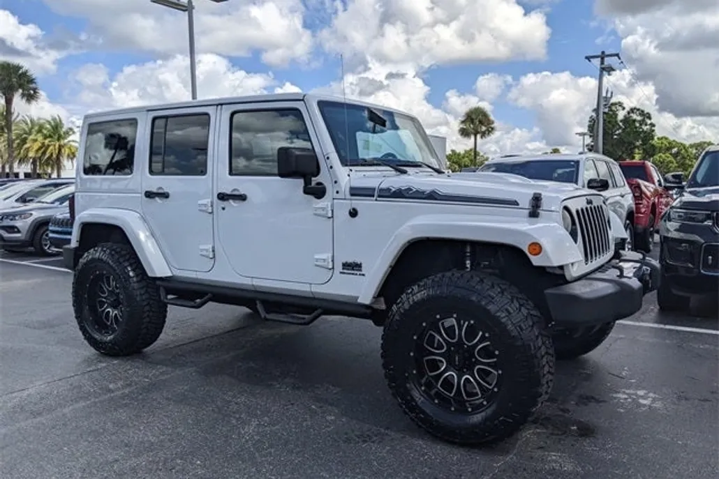 2014 Jeep Wrangler Polar Edition photo 1