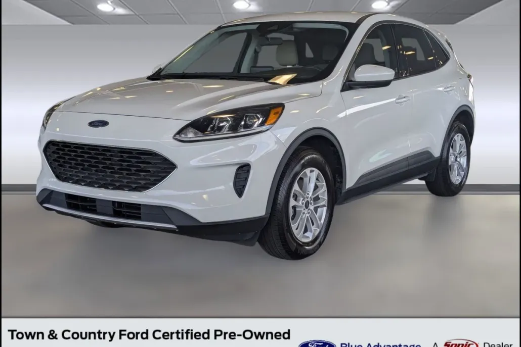 2021 Ford Escape SE photo 1
