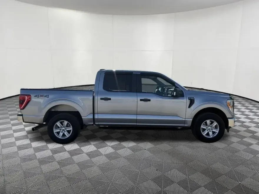 2014 Ford F-550 XL photo 1