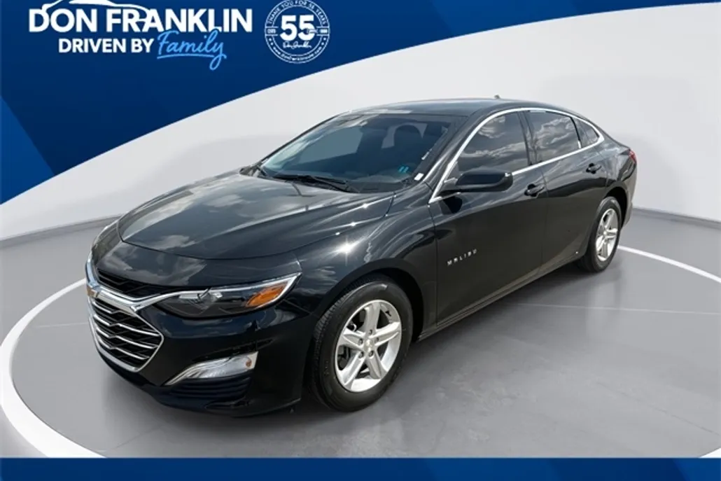 2024 Chevrolet Malibu LS photo 1