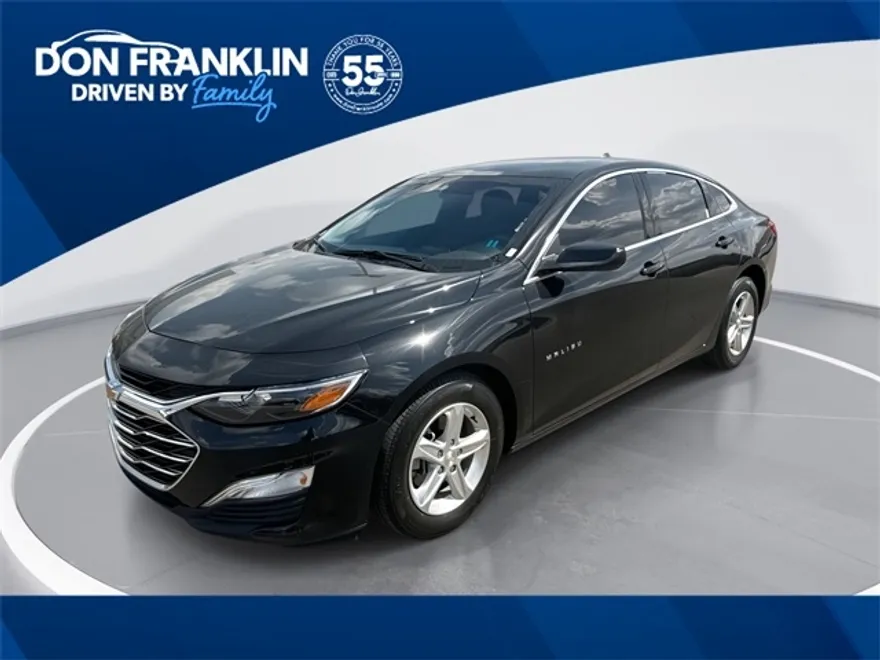 2024 Chevrolet Malibu LS photo 1