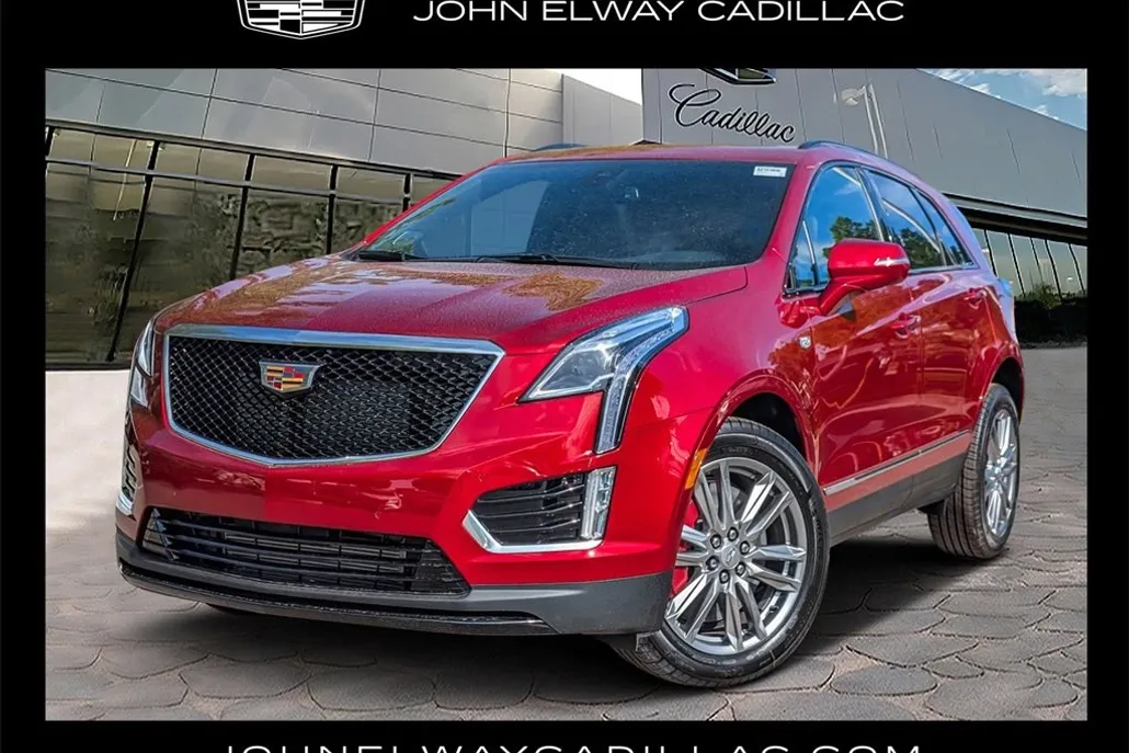 2025 Cadillac XT5 Sport photo 1