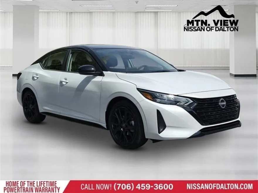 2025 Nissan Sentra SR photo 1